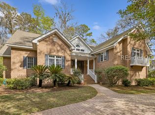 11 Retreat Dr, Bluffton, SC 29910