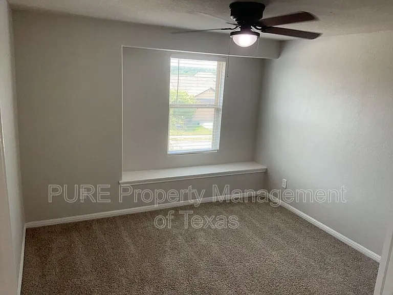 161 Nogalito Way — Photo 30