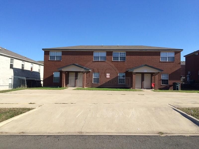 1st image of 2814 Cantabrian Dr APT B