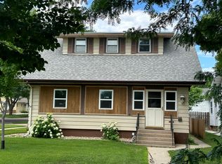 977 Wisconsin Ave SW, Huron, SD 57350