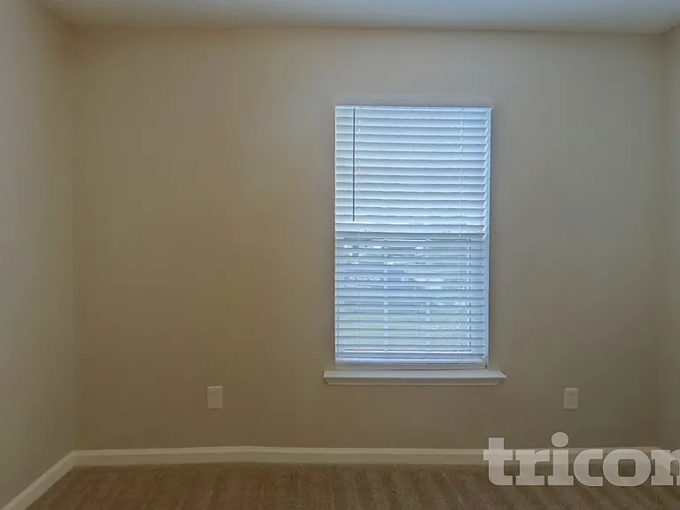65 Sand Oak Ct — Photo 13