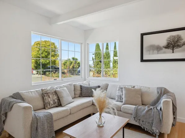 308 Del Sur Street, Vallejo, CA 94591