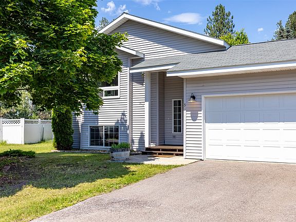 2nd image of 5 Darlene Rd