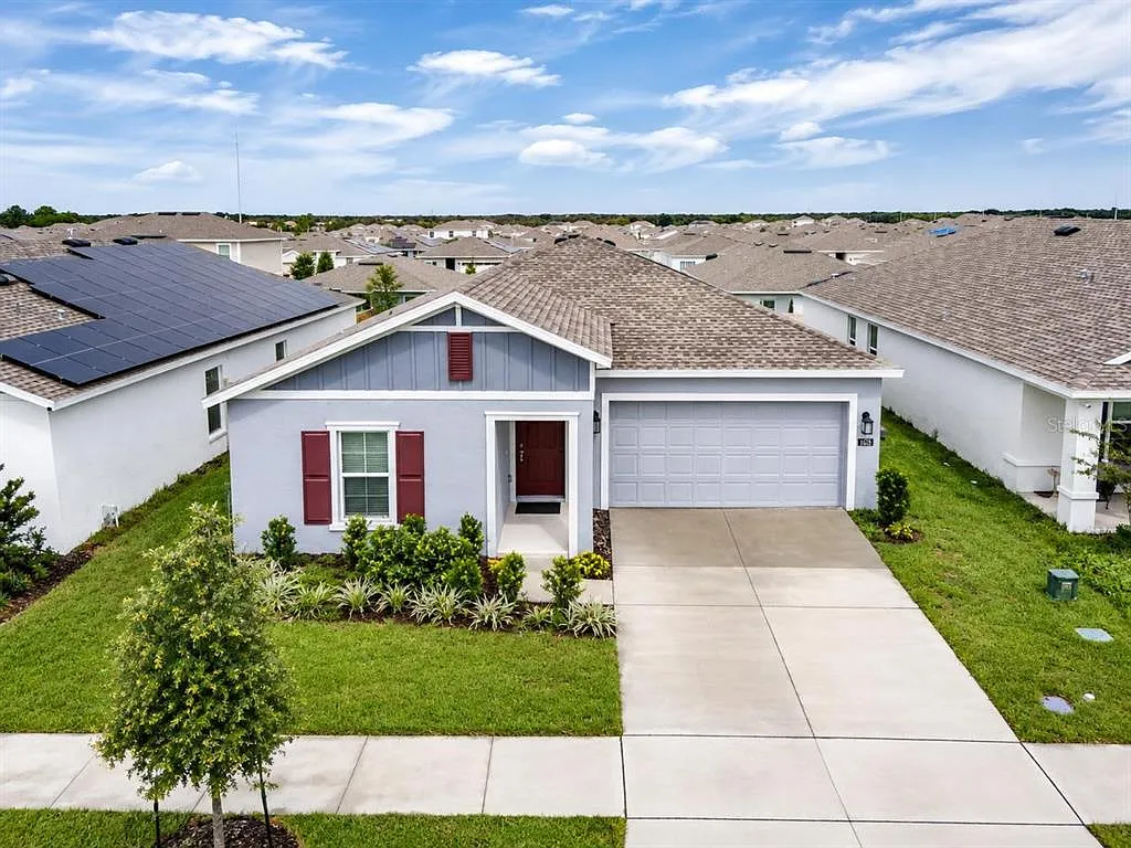 3 bed, 2.0 bath, 1605 sqft, $1,900 — Photo 4