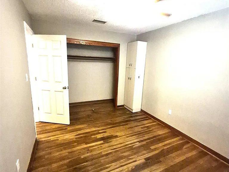 3804 W Cervantes St — Photo 12