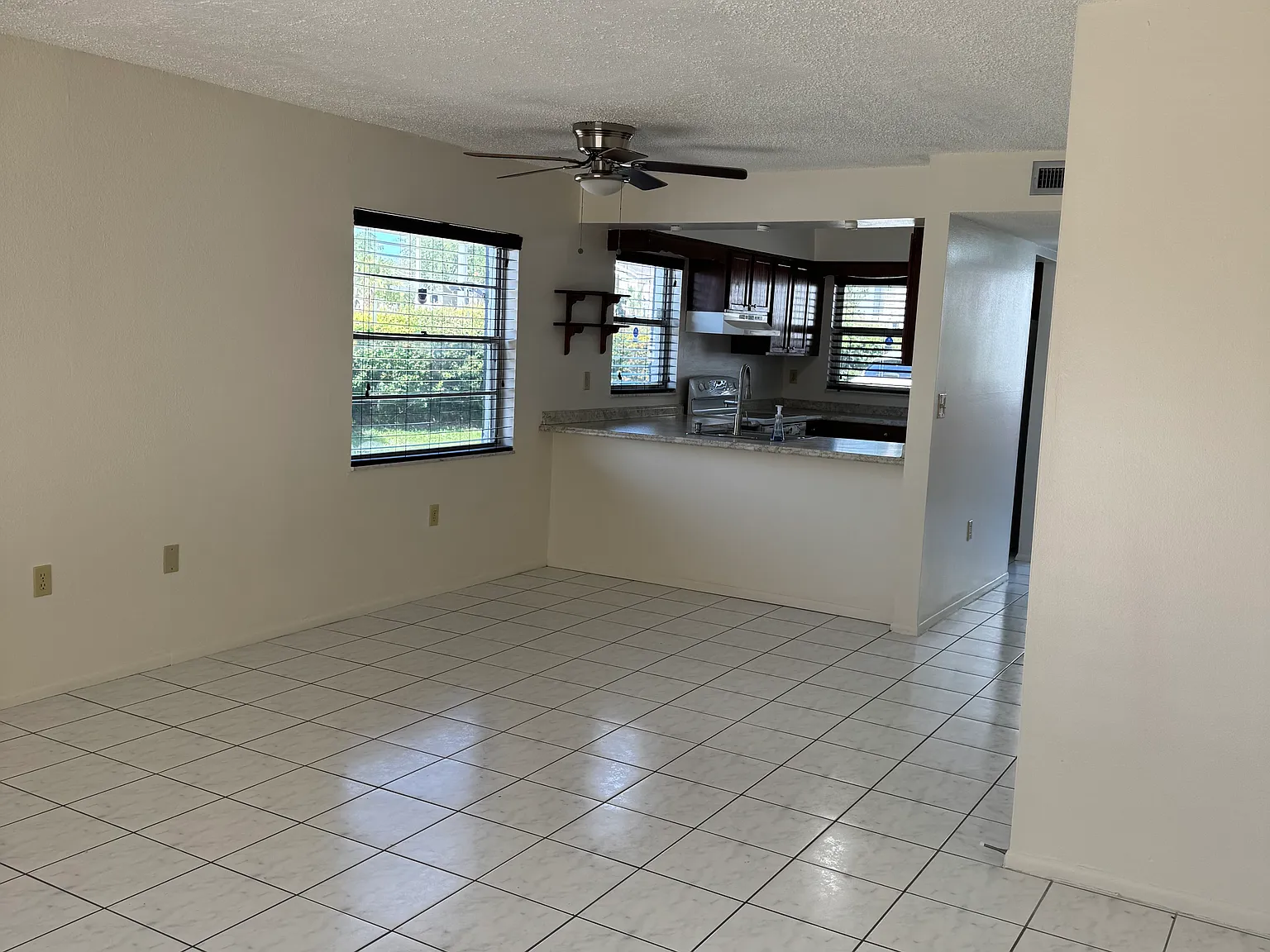 6079 Amberly Ter — Photo 2