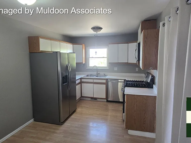 220 S Caddoa Dr — Photo 3