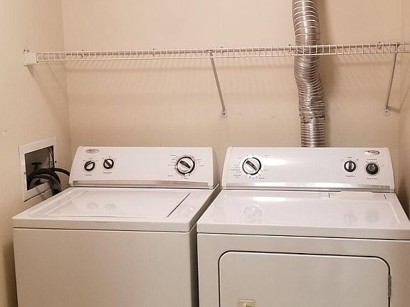 In Unit Washer/Dryer