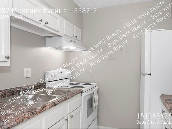 4th image of 3382 McHenry Ave #2