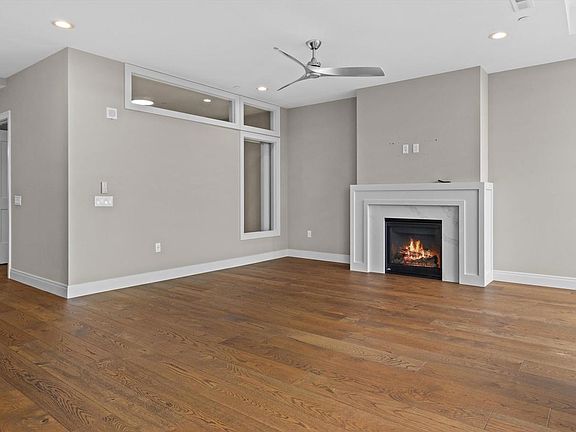 4th image of 625 N Segoe Road #1006