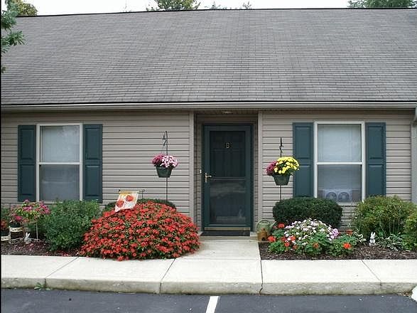 1st image of 1216 Rivercrest Dr S #D