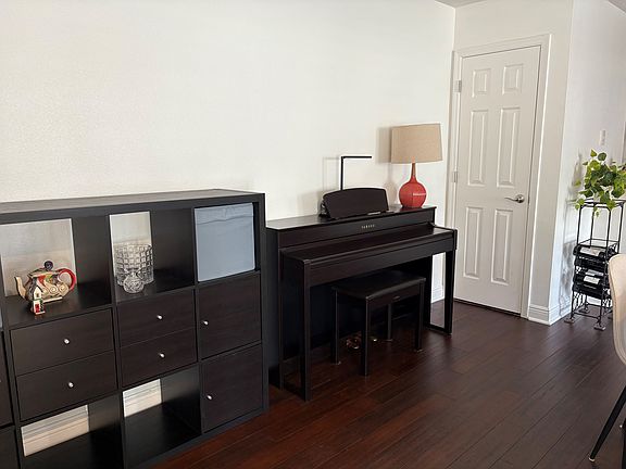 5th image of 2639 Stanfield Ave