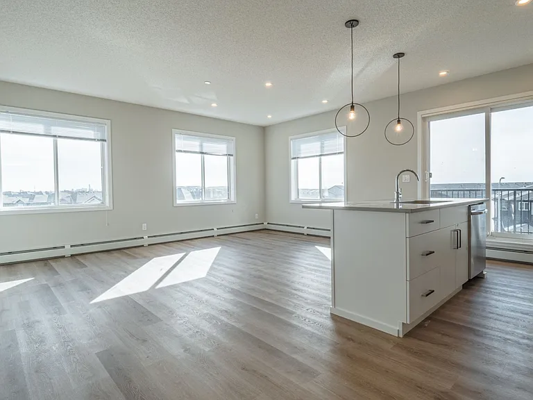 5530 Schonsee Dr NW — Photo 20