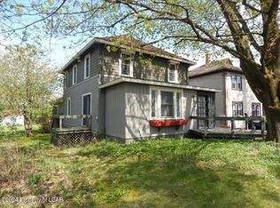 67 Claude St, Dallas, PA 18612