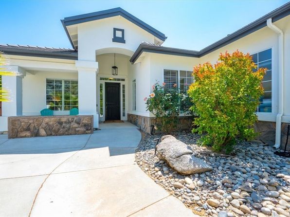 1050 Sleepy Hollow Rd, Paso Robles, CA 93446