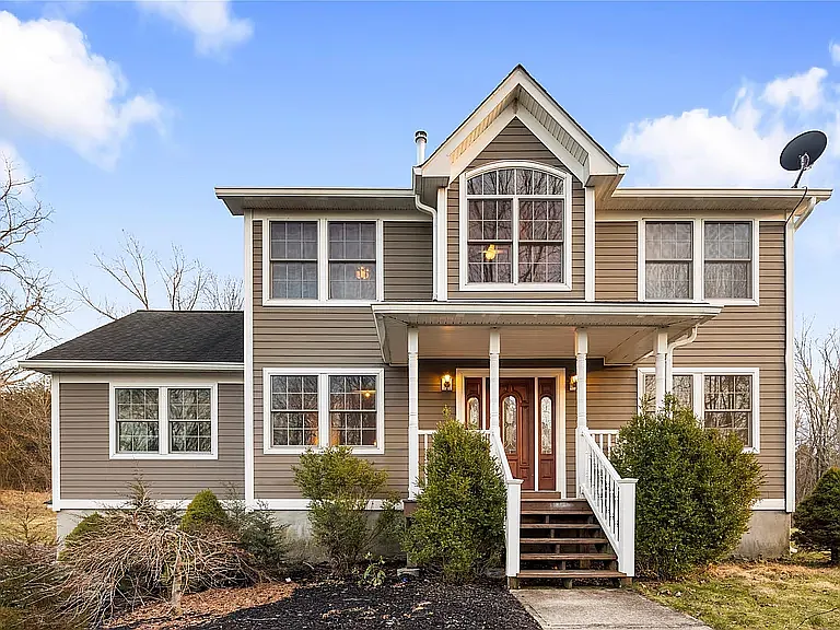 50 Horton Rd — Photo 1