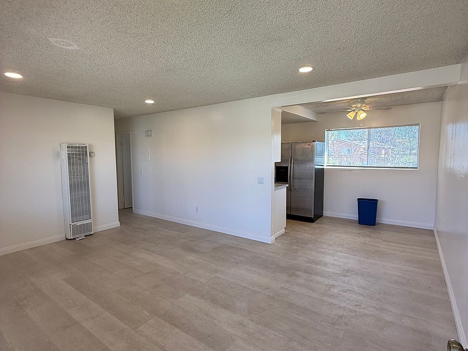 1st image of 24356 Webster Ave APT 14