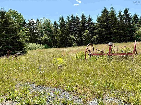 4th image of 272 Breen Rd