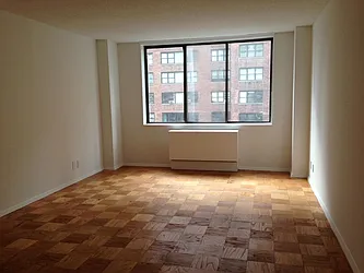 Rented by Manhattan Skyline
