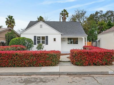 2121 Royal Oaks Dr, Sacramento, CA, 95815