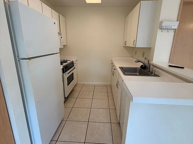 51 Kopi Ln #4105 — Photo 6