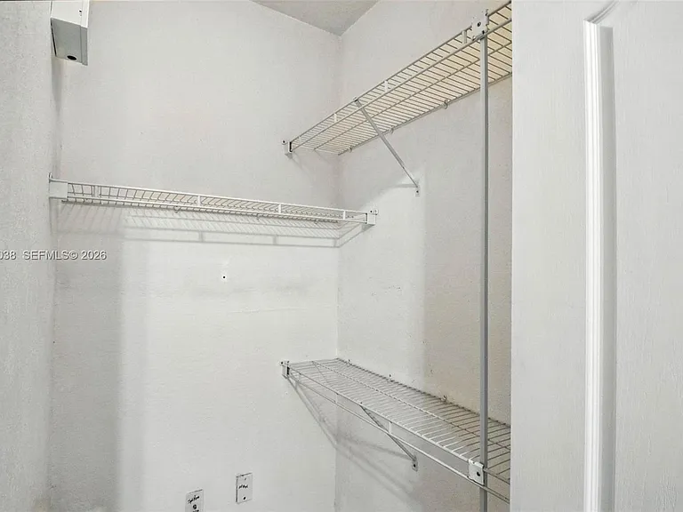 6001 SW 70th St #108 — Photo 10