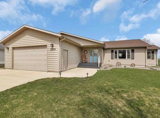 1730 W Mill St, Paynesville, MN 56362