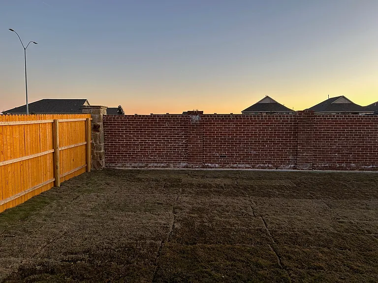 2513 Birchcrest Dr — Photo 36