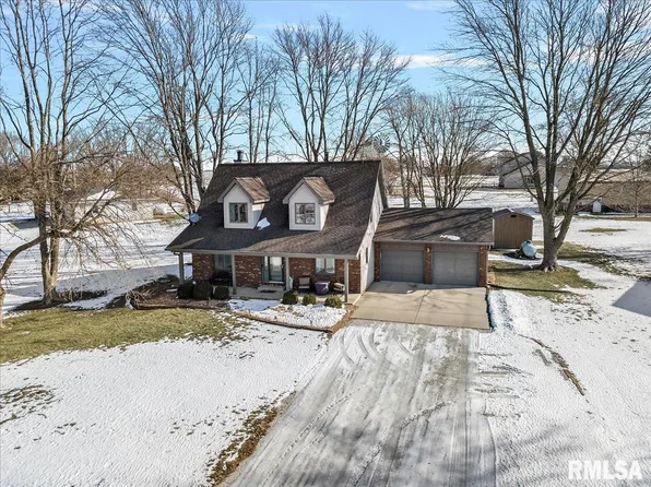 12162 Cotton Hill Rd, Pawnee, IL 62558