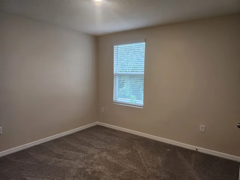 7773 Rosewood Garden Loop — Photo 4