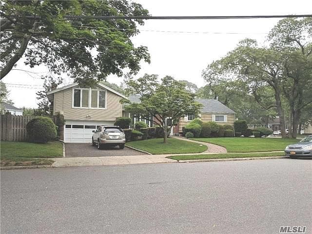 1st image of 21 Wenwood Dr