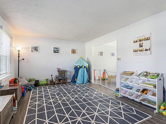 3rd image of 2327 Sylvan Ln