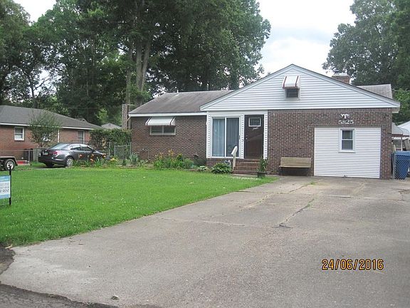 2nd image of 5825 Oak Terrace Dr