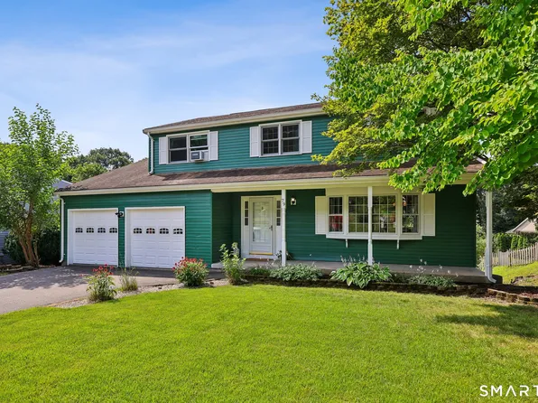 79 Little Brook Drive, Newington, CT 06111