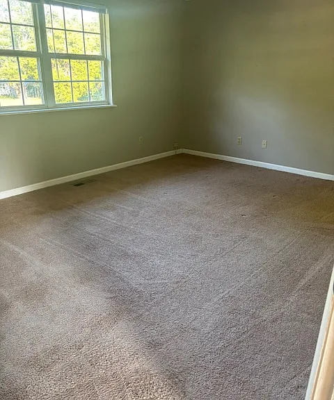 413 N Church St #6 — Photo 4