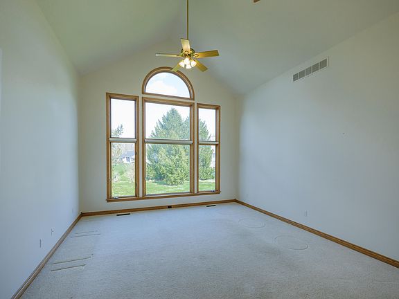 4th image of 5402 Antiqua Cir