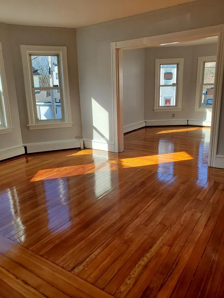 Building Photo - 53 Ayrault St #1