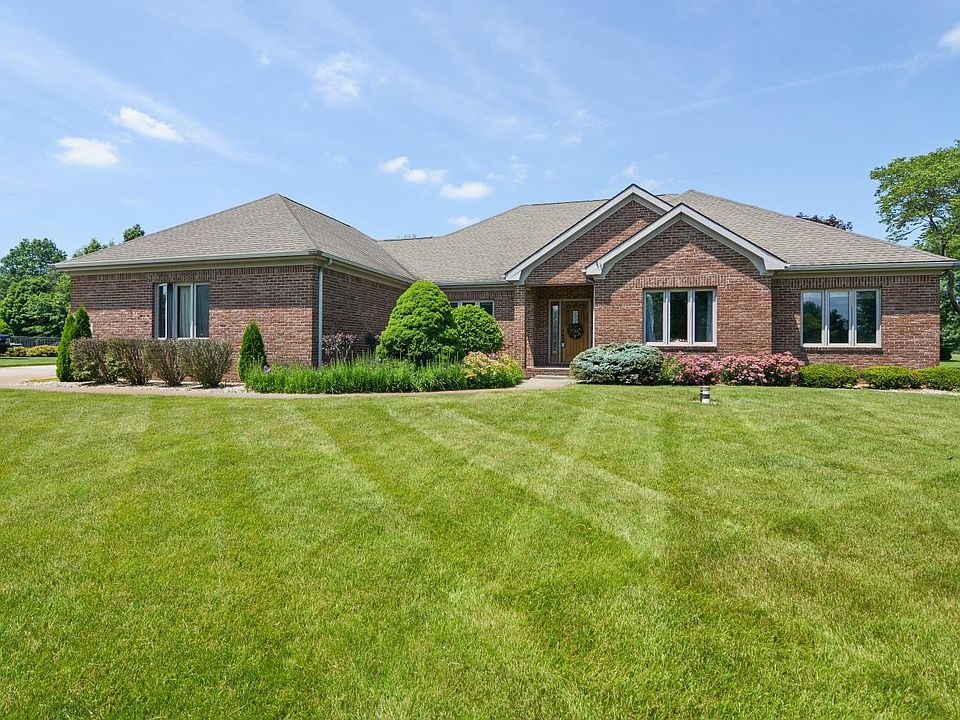 1st image of 4595 Glen Moor Way