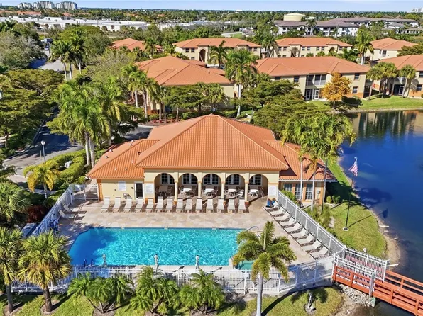 15401 Bellamar Cir APT 621, Fort Myers, FL 33908