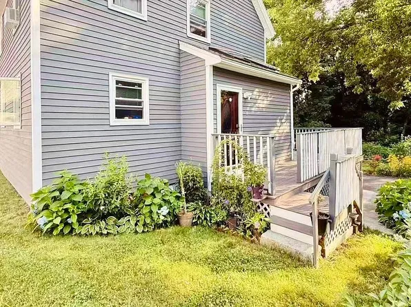 50 10th Ave, Haverhill, MA 01830