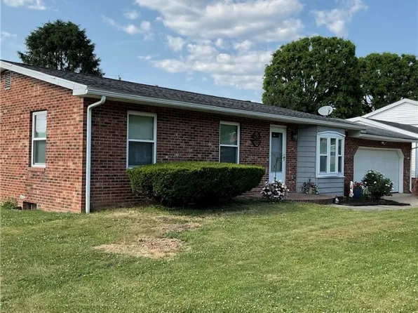 633 Ruby St, Belmont, WV 26134