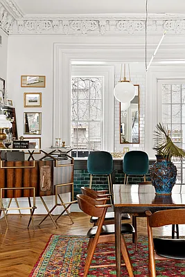 Sold by Compass | media 39