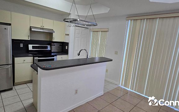 5th image of 4946 Leeward Ln