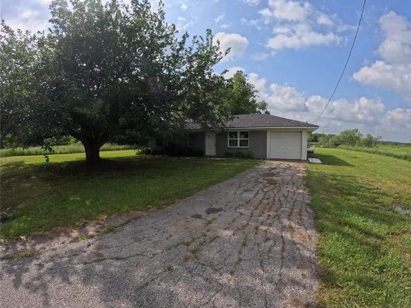 2819 County Road 4309 E, Greenville, TX 75401