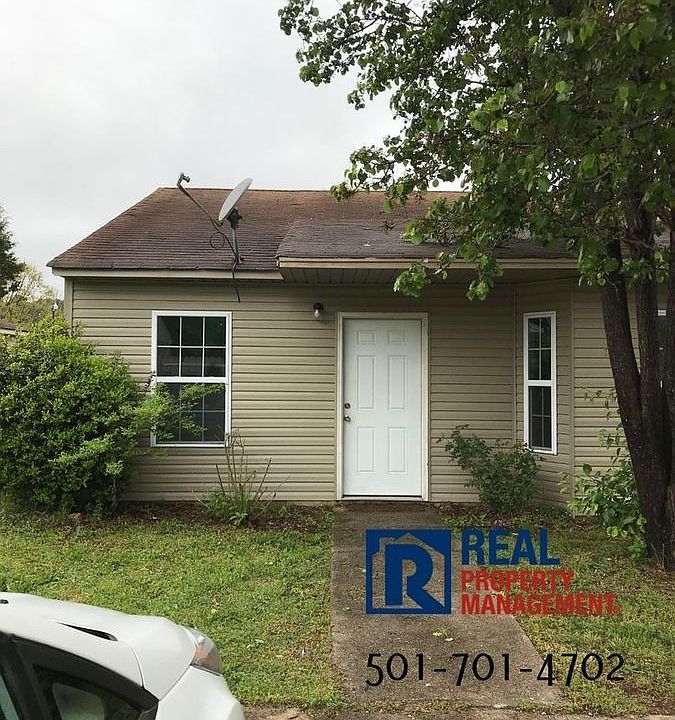1st image of 105 Chelle St