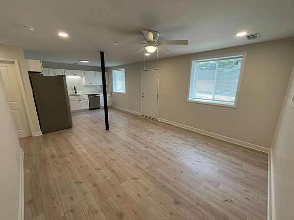 5th image of 195 Barnett Shoals Rd Unit B