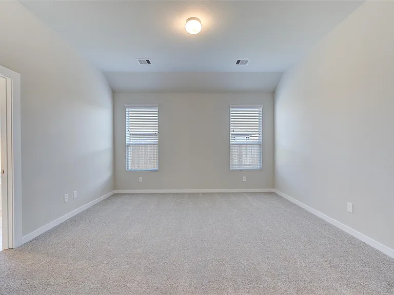 2623 Finley Ln — Photo 21