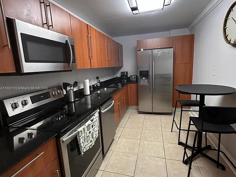 3000 S Ocean Dr #612 — Photo 7