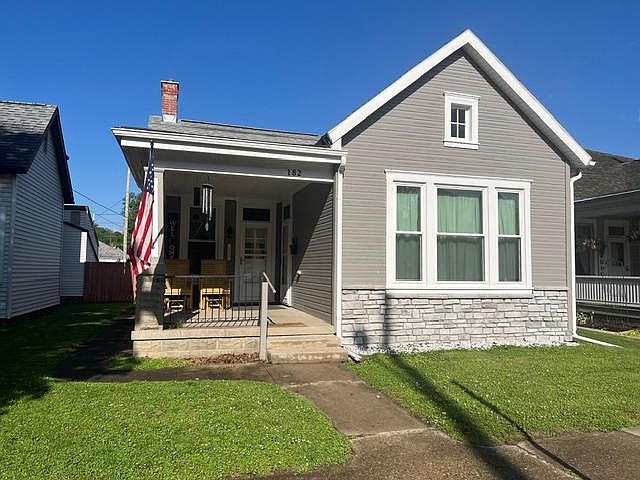 1st image of 182 Plum St