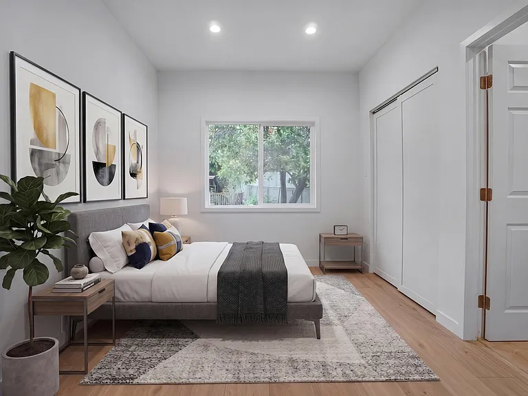 1914 Echo Park Ave — Photo 13